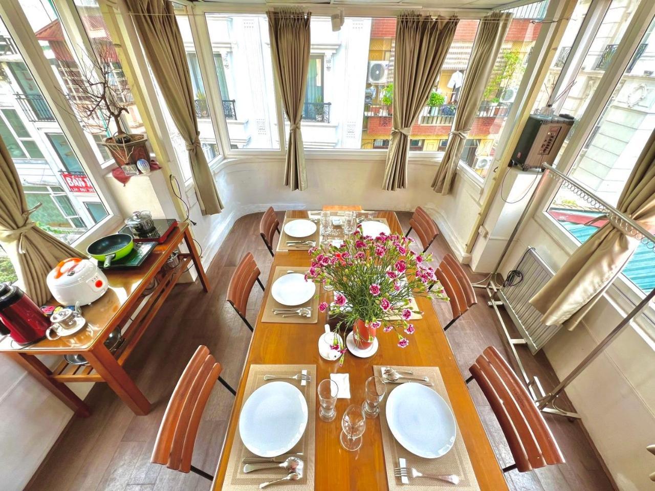 Nice Room Located Right Next To The Old Quarter Can Phong Nhieu Anh Sang Tai Ngay Gan Pho Di Bo Ho Guom Hanoi Luaran gambar